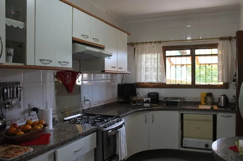 Imagem Casa Condominio para Venda - 168.39m², 3 dormitórios, sendo 1 suites, 4 vagas - Tristeza