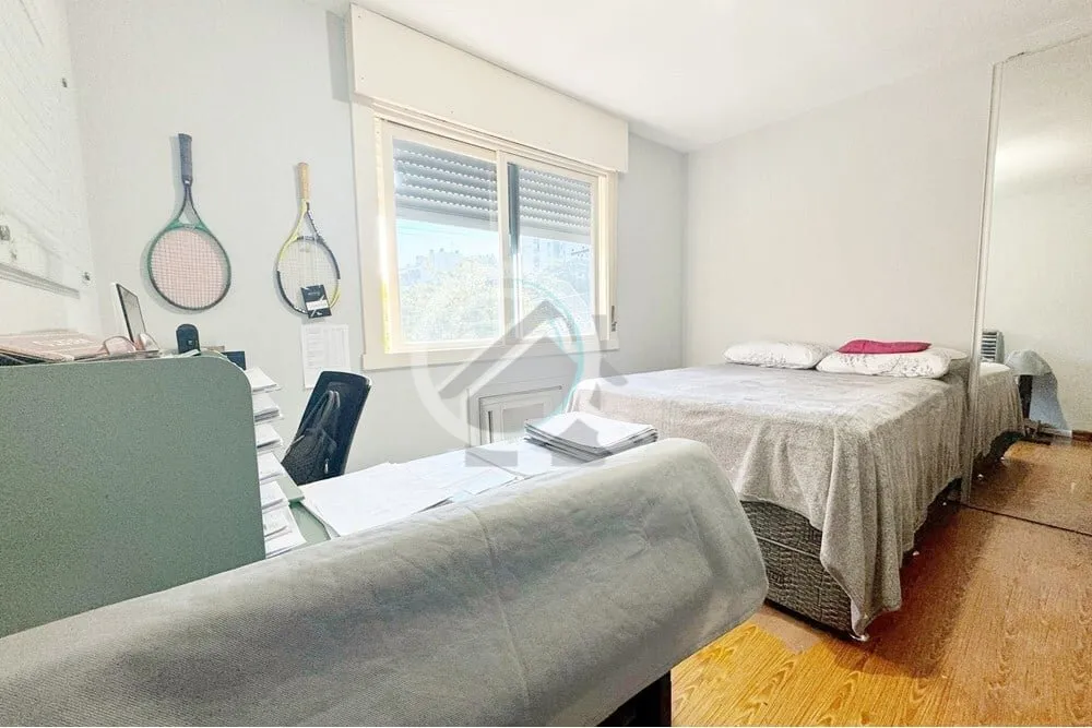 Imagem Localizado no Jardim Botânico, na Rua Buenos Aires 437, este charmoso apartamento é perfeito para ...