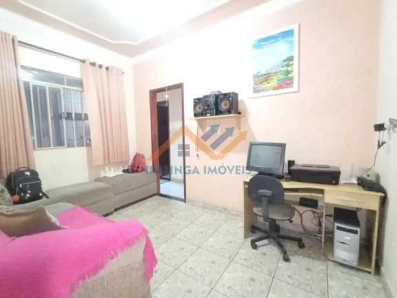 Imagem Casa com 3 quartos no bairro Bethânia em Ipatinga
