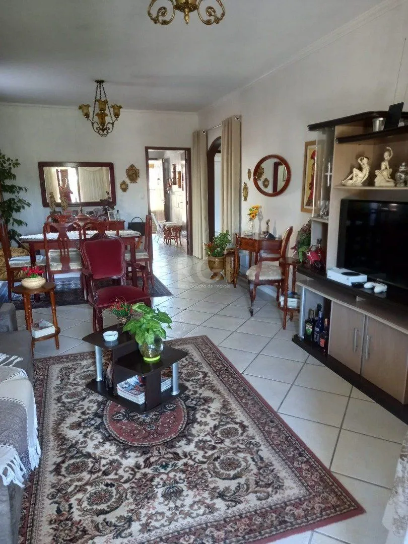 Imagem Casa para venda - 196m², 3 dormitórios - Centro de Torres/RS