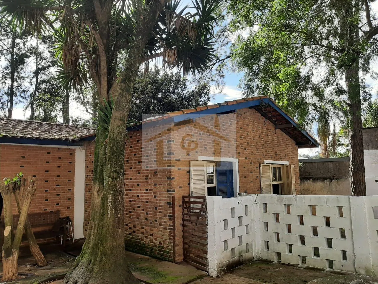 Imagem Terreno com 1500 metros, imóvel Térreo com 181 m2, 3 quartos!