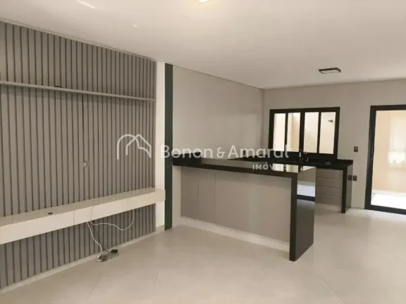 Imagem Sobrado em condomínio tranquilo com 2 suítes com armários e varanda , box no banheiros , sala par...