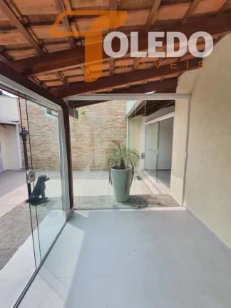 Imagem Casa 3 dormitórios para Venda em Caraguatatuba / SP no bairro Jardim Casa Branca