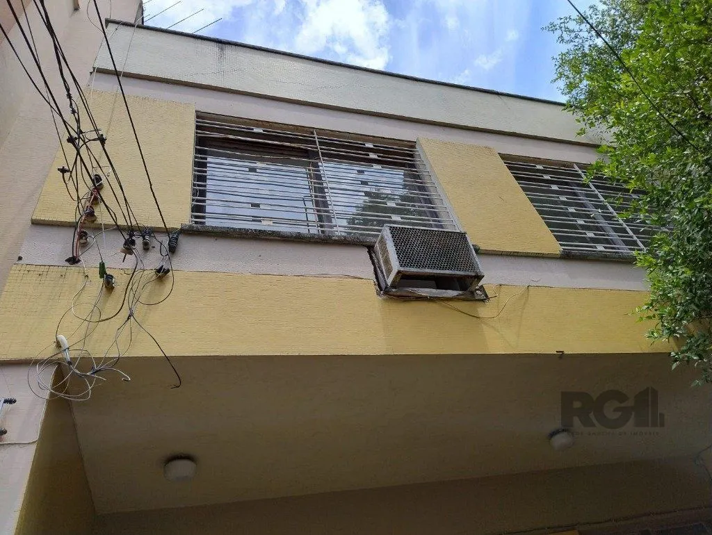 Imagem CASA MISTA COMERCIAL NO TÉRREO E RESIDENCIAL EM CIMA