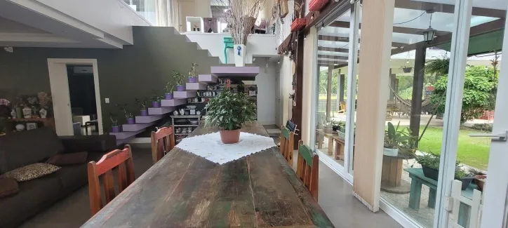 Imagem Casa com 3 dormitórios Condomínio Fechado no bairro Ratones