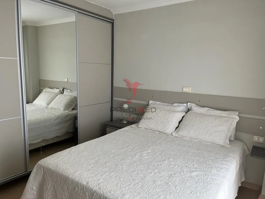 Imagem Apartamento mobiliado, a apenas 100 metros do mar no centro de Balneário Piçarras