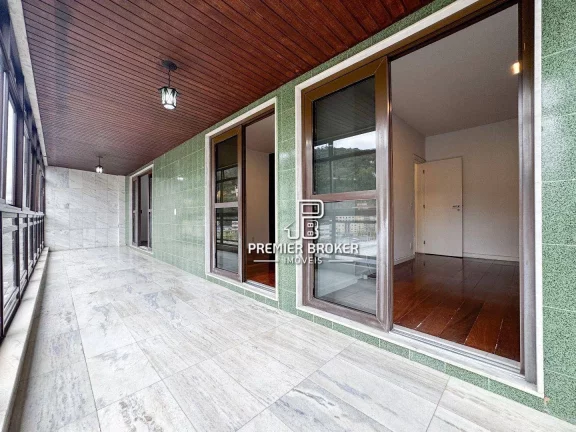 Imagem Apartamento com 3 dormitórios à venda, 119 m² por R$ 700.000,00 - Várzea - Teresópolis/RJ