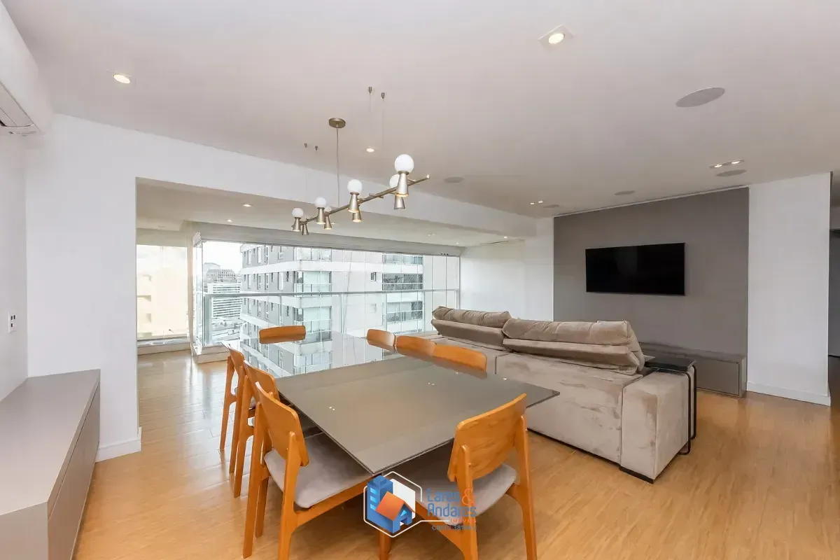 Foto do imóvel Apartamento para venda em Santo Amaro com 4 quartos, sendo 3 suítes, 189m² em Rua Doutor José Áureo Bustamante