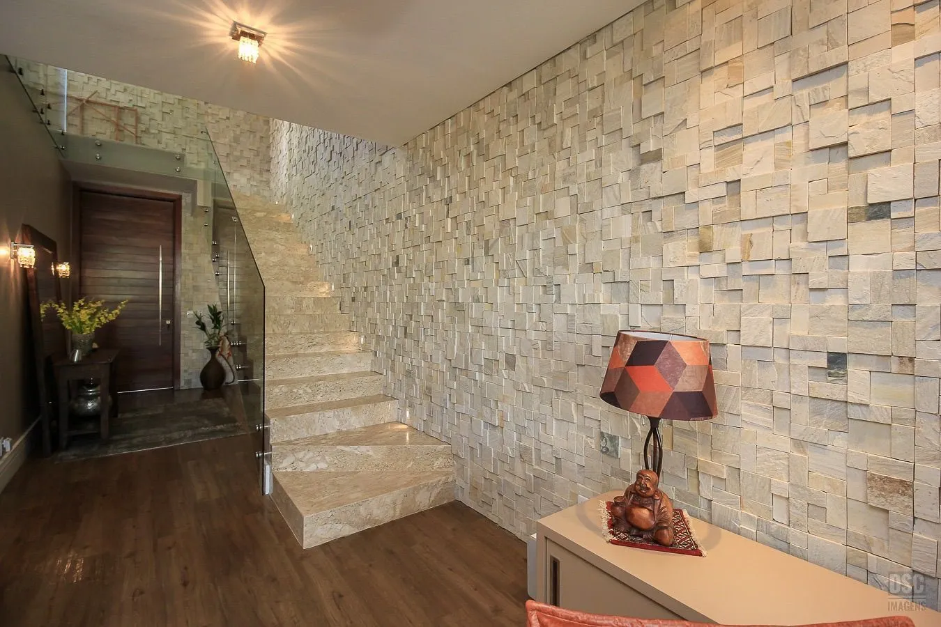 Imagem Casa dos Sonhos em Condomínio Fechado - Conforto, Estilo e Lazer Completo!