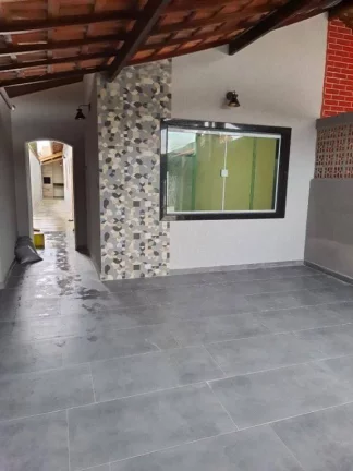 Imagem Casa com 2 dormitórios à venda, 74 m² por R$ 470.000,00 - Caiçara - Praia Grande/SP