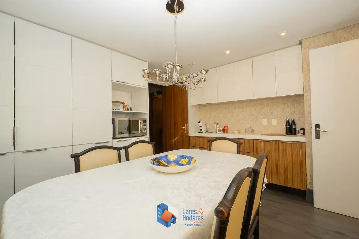 Imagem Apartamento para venda em Jardim Paulista com 4 quartos, sendo 2 suítes, 369m²