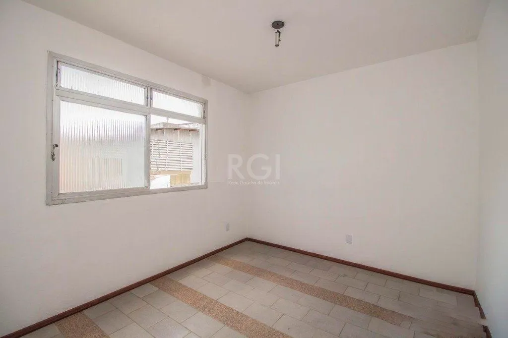 Imagem Casa para Venda - 440m², 3 dormitórios, sendo 2 suites, 2 vagas - Cidade Baixa