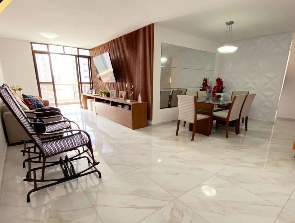 Imagem Apartamento de 120m² no Bessa, 4 quartos com suíte, sala em L, condomínio com elevador e portaria, perto da praia.