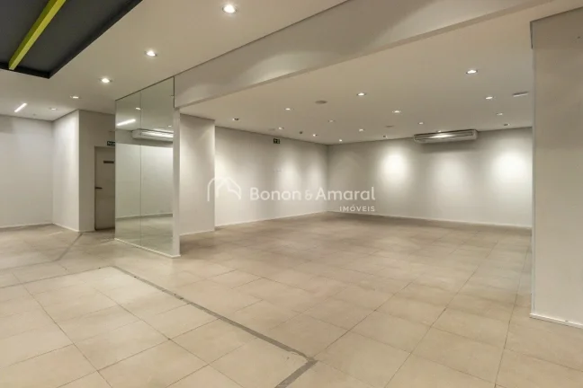 Imagem Imóvel comercial localizado no centro de compras de Campinas, na praça Rui Barbosa (praça do
conv...