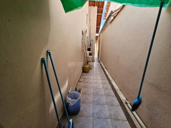 Imagem Casa à Venda