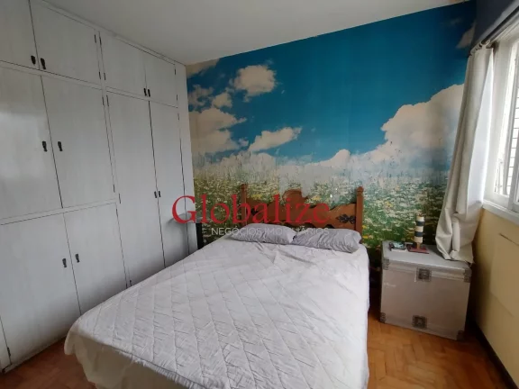 Imagem APARTAMENTO Á VENDA DE 2 DORMITÓRIOS NO BAIRRO DO GONZAGA EM SANTOS POR R$ 580.000,00.