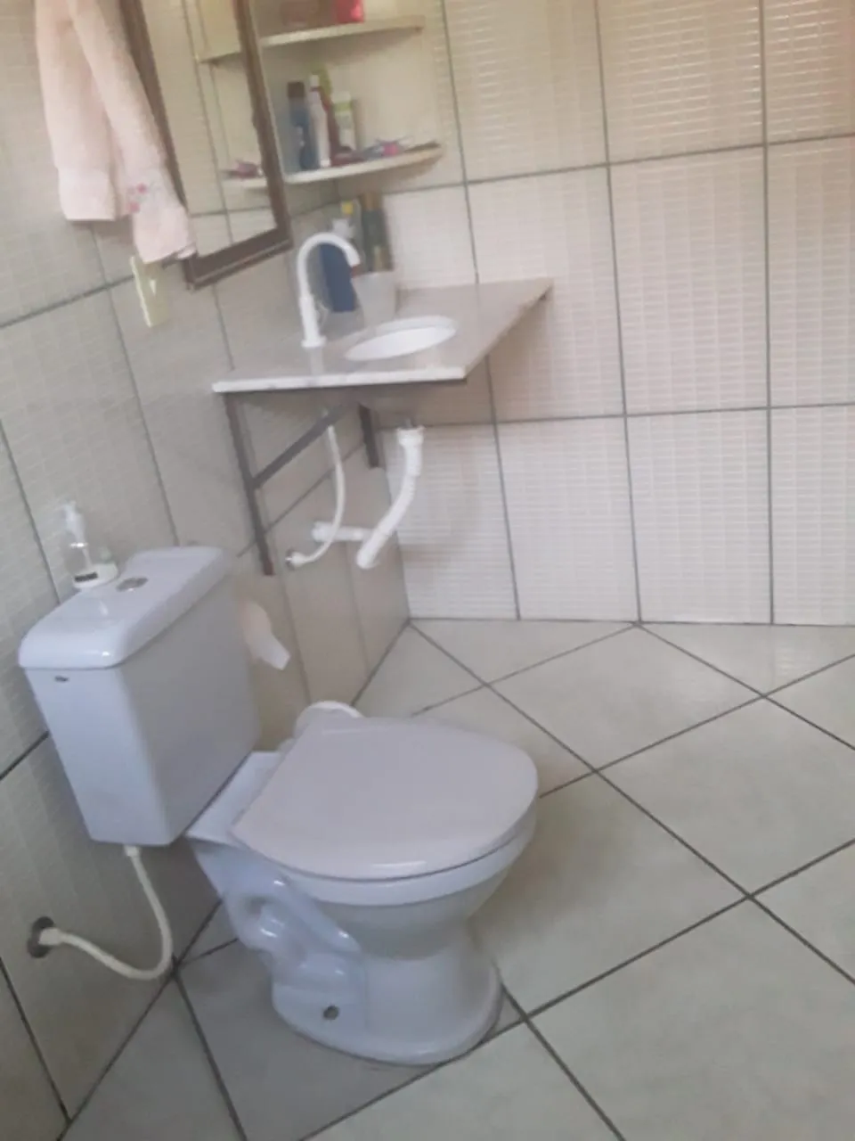Imagem Casa à venda 2 Quartos, 2 Vagas, 200M², Castolira, Pindamonhangaba - SP