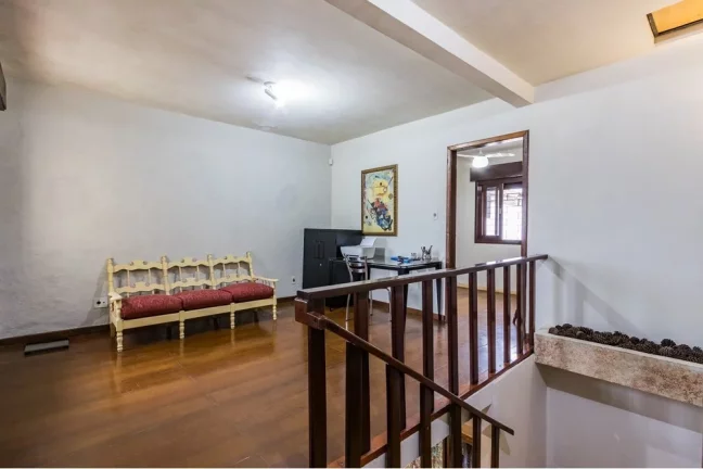 Imagem Casa para venda no bairro Vila Ipiranga em Porto Alegre
