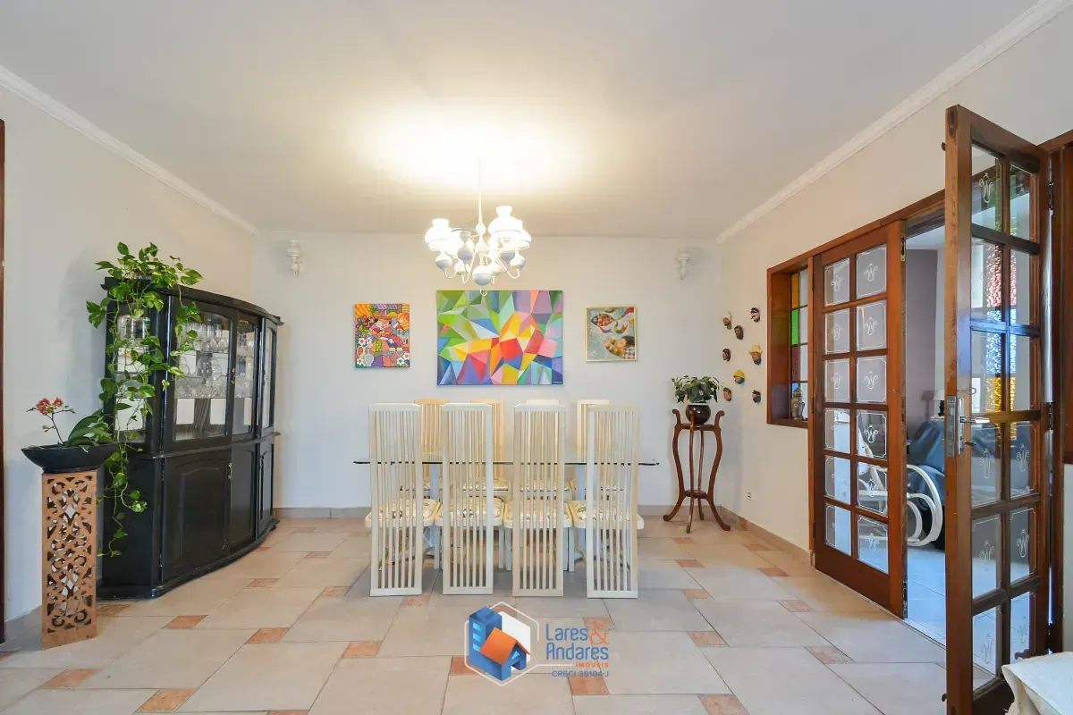 Imagem Casa para venda em Jardim da Glória com 4 quartos, sendo 1 suíte, 275m²