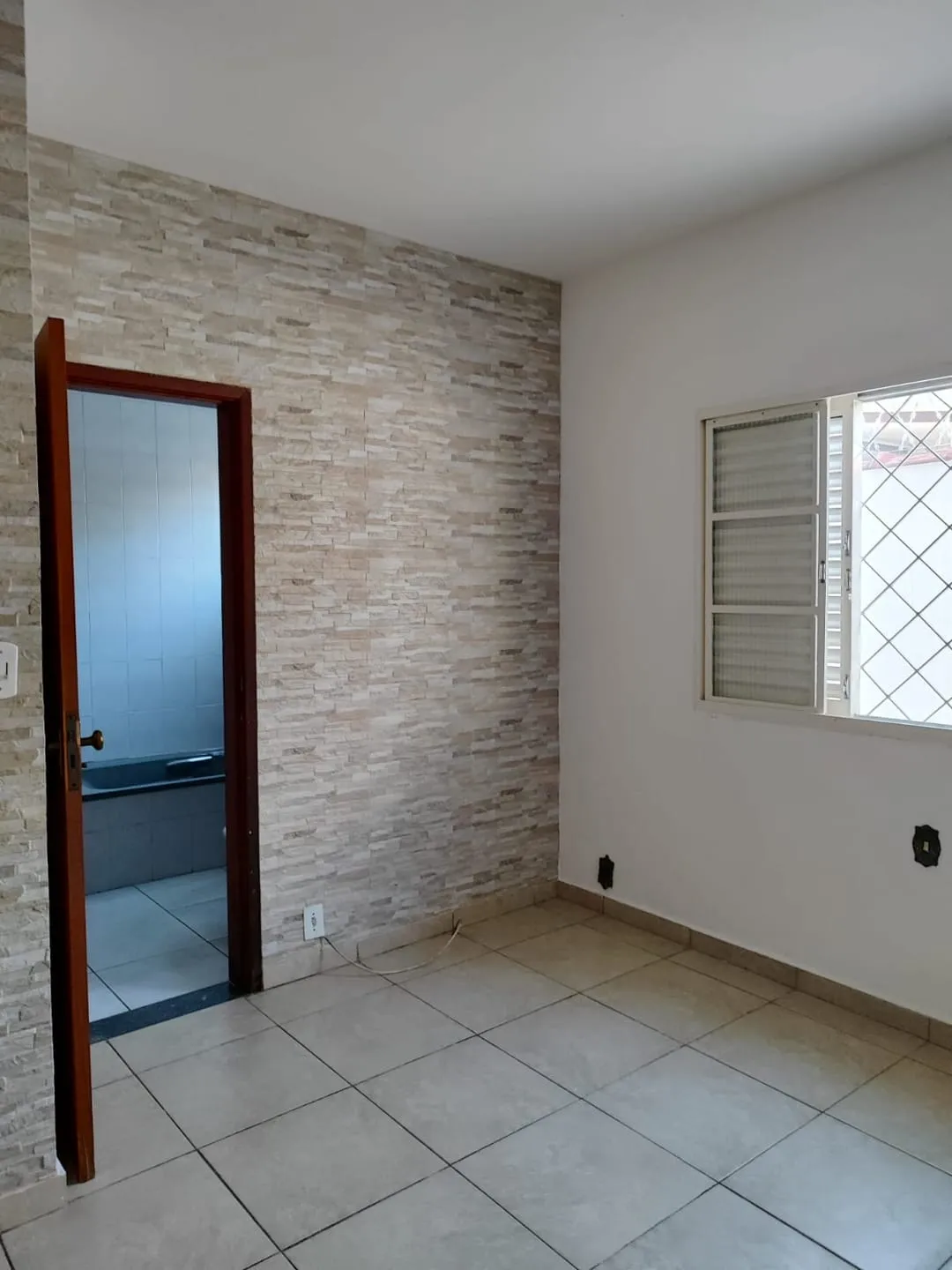 Imagem Casa à venda 3 Quartos, 1 Suite, 4 Vagas, 300M², Aterrado, Tremembé - SP