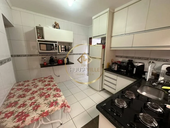 Imagem Casa Sobrado, 3 dormitórios (1 suíte), 280m², Bosque dos Eucaliptos, Sjc.