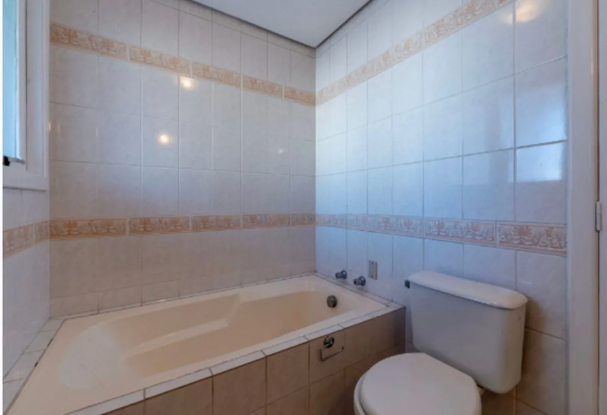 Imagem Casa Ampla em Condomínio com Acesso ao Rio - 3 Dormitórios e Excelente Infraestrutura