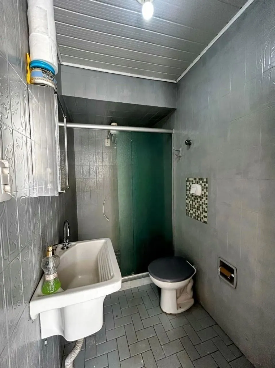 Imagem Casa com 170m², localizada no bairro Vila Ipiranga em Porto Alegre/RS.