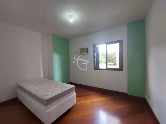 Imagem Excelente oportunidade de apartamento com 2 suítes mais 2 quartos à venda no bairro Atiradores em Joinville.