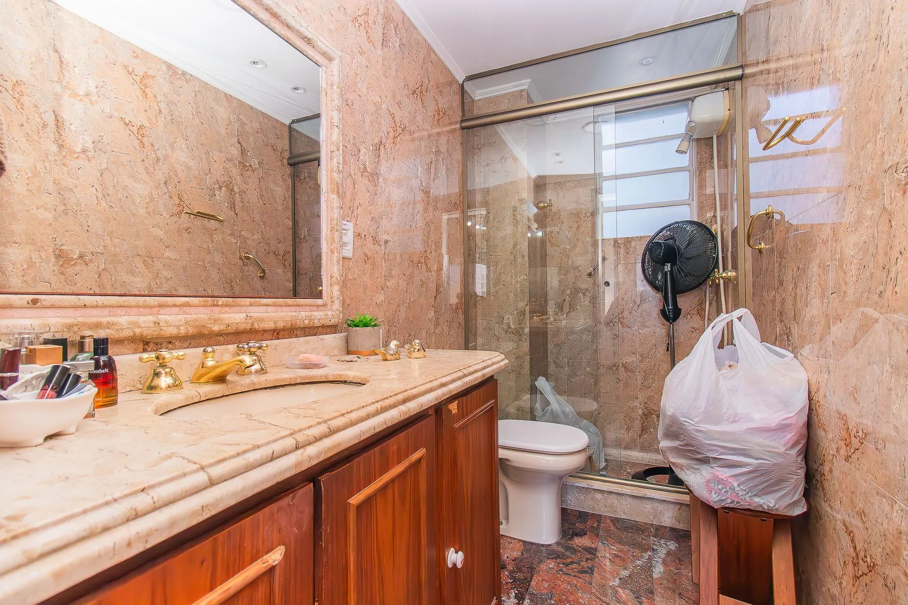 Imagem Apartamento para Venda - 103m², 3 dormitórios, sendo 1 suites, 1 vaga - Centro