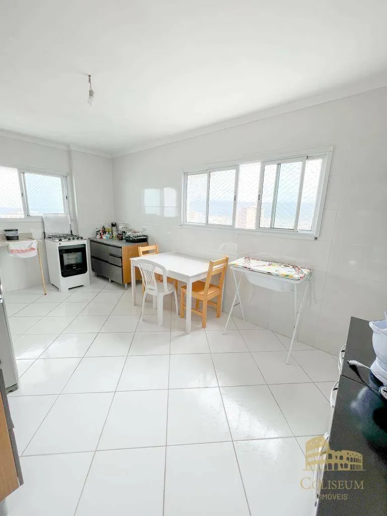 Imagem Apartamento com 3 dormitórios à venda, 250 m² por R$ 1.600.000,00 - Vila Assunção - Praia Grande/SP