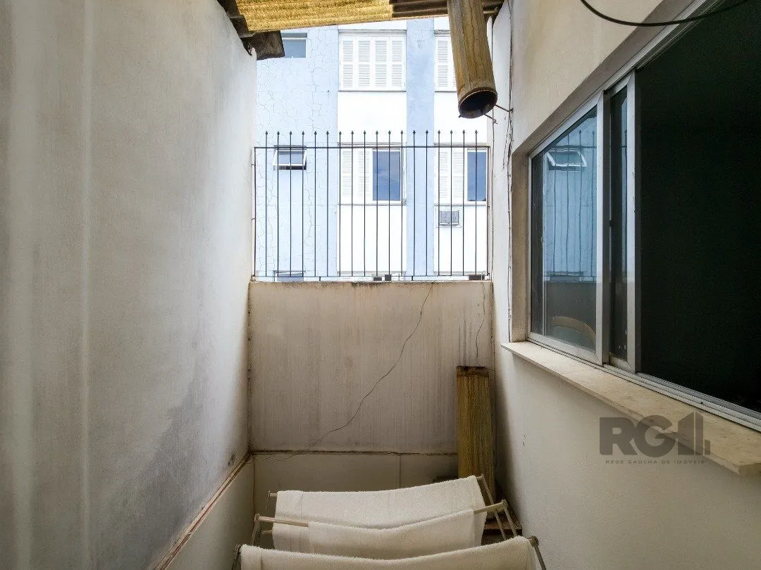 Imagem Casa para Venda - 210m², 3 dormitórios, sendo 1 suites, 2 vagas - Tristeza