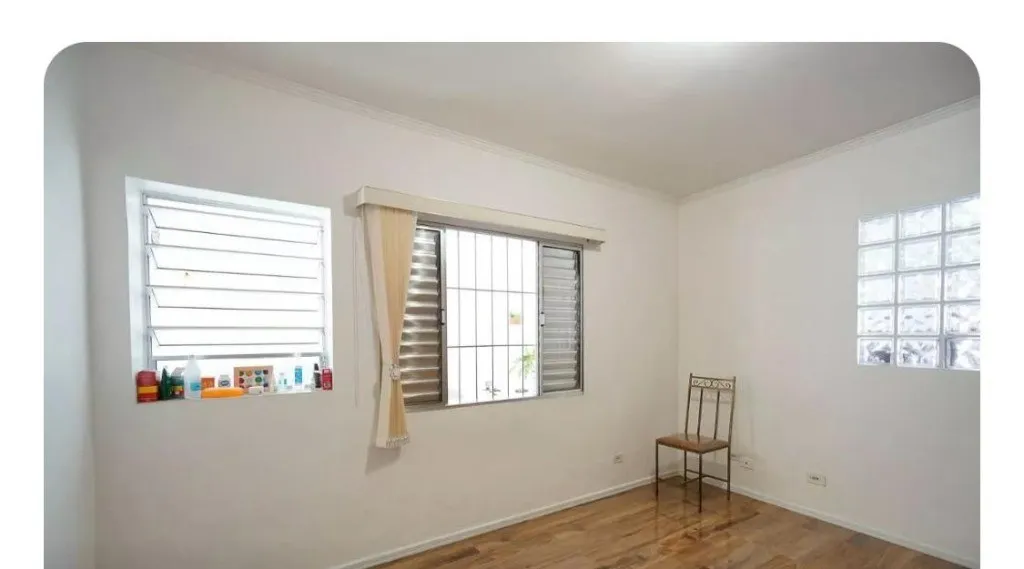 Imagem Casa à venda em São Paulo-SP, Canindé: 5 quartos, 2 banheiros, 2 vagas, 230m²! Confira já!
