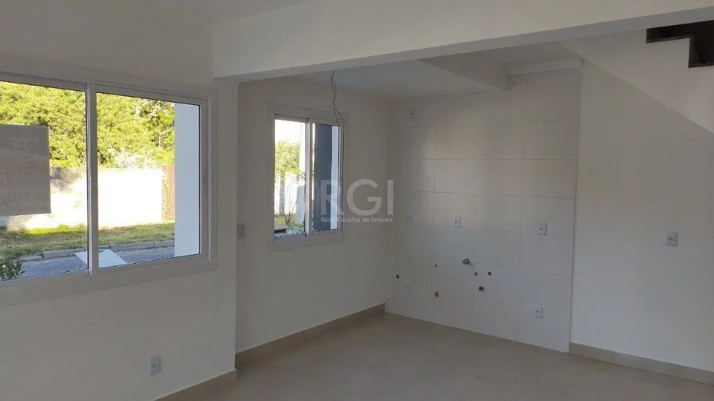 Imagem Sobrado para Venda - 88.32m², 3 dormitórios, sendo 2 suites, 1 vaga - Espirito Santo