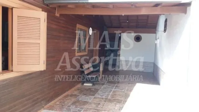 Imagem Chalé para venda em Campo Bom - 3 dormitórios