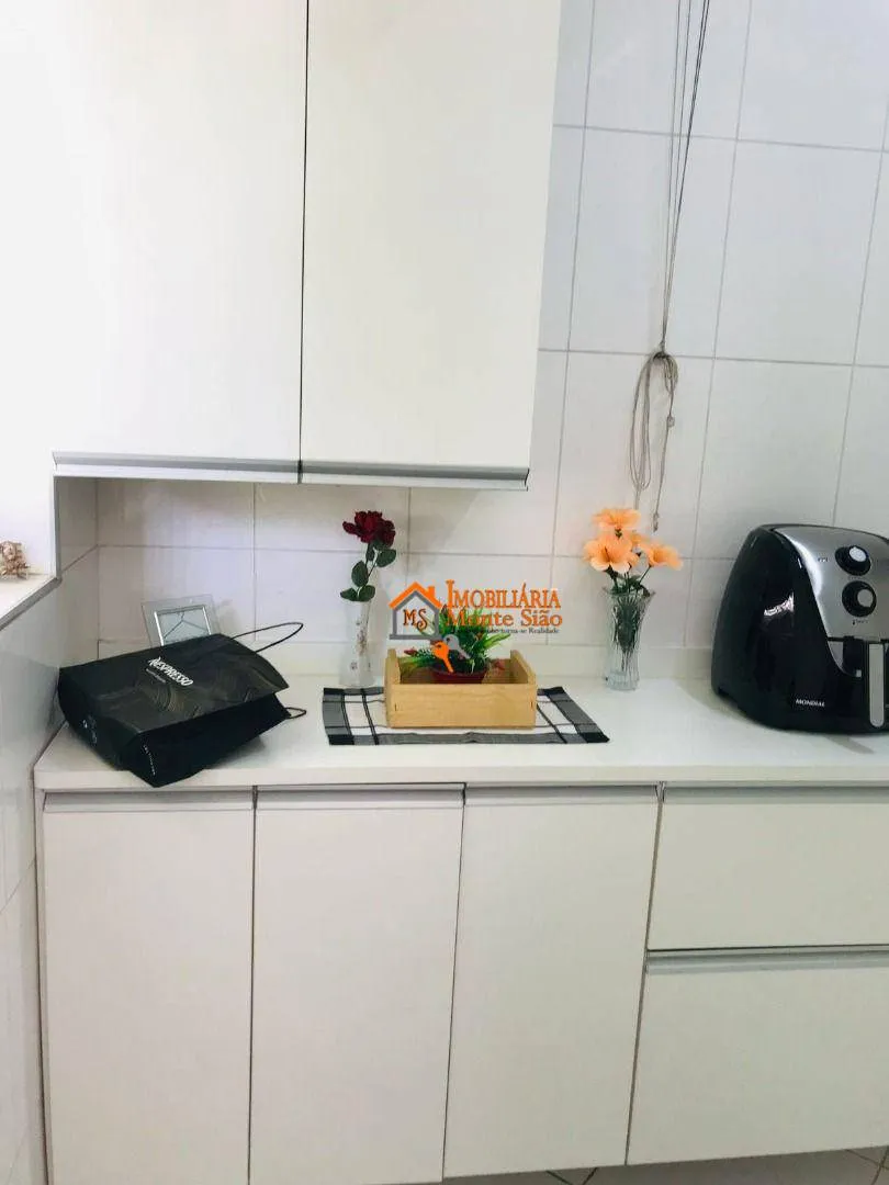 Imagem Sobrado com 3 dormitórios à venda, 179 m² por R$ 870.000,00 - Vila Rosália - Guarulhos/SP