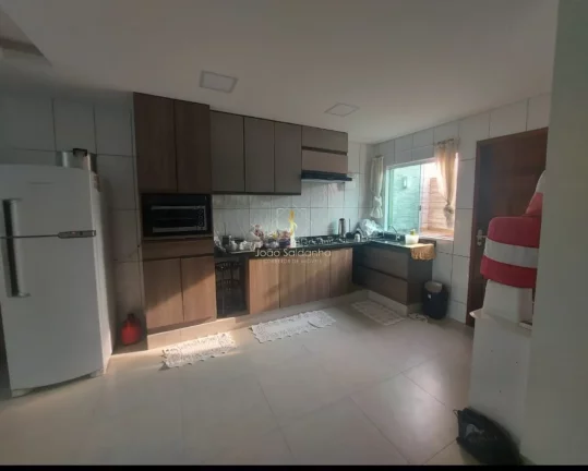 Imagem Casa com piscina em Guaratuba(Coroados) para Venda, 150 metros do mar, com vista para o mar.