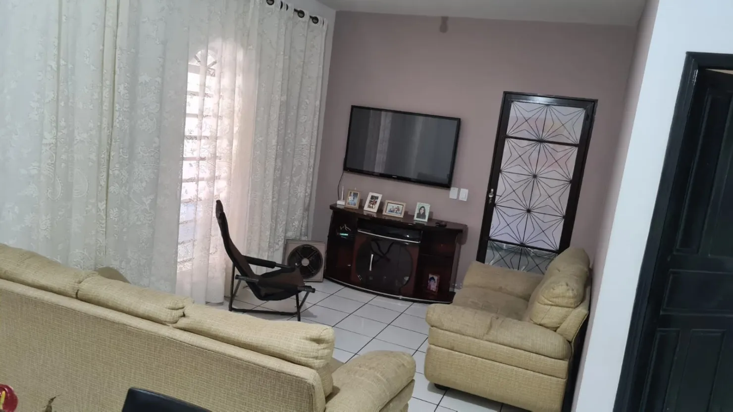Imagem Casa à venda 3 Quartos, 1 Suite, 3 Vagas, 250M², Conjunto Habitacional Terra dos Ipês I (Norte), Pindamonhangaba - SP