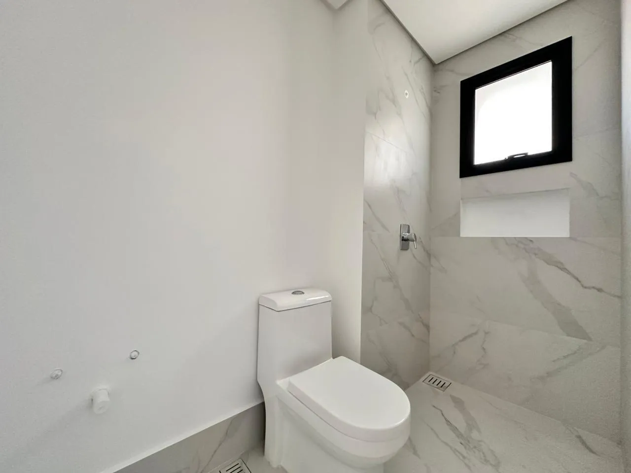Imagem Apartamento à venda com 185m2 por R$ 3.300.000,00