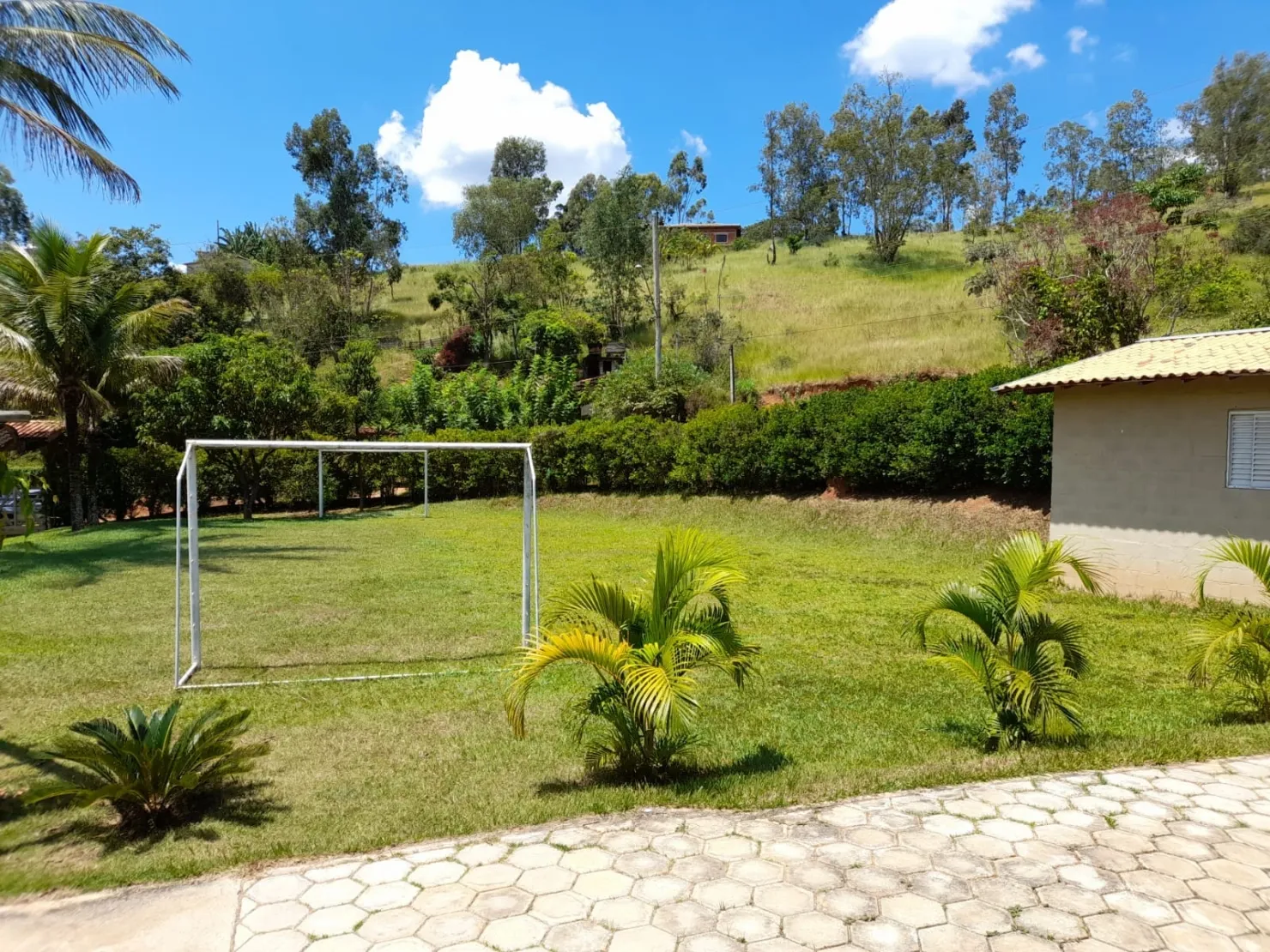 Imagem Chácara à venda 3 Quartos, 3 Suites, 20 Vagas, 8600M², Goiabal, Pindamonhangaba - SP