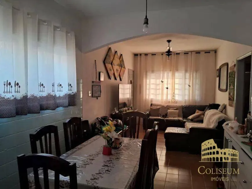 Imagem Casa com 4 dormitórios à venda por R$ 643.000,00 - Solemar - Praia Grande/SP