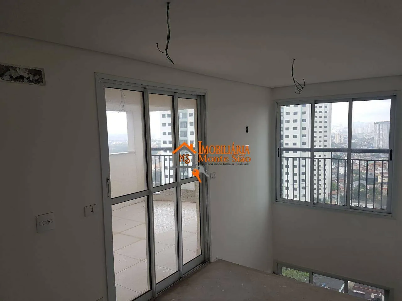 Imagem Cobertura com 3 dormitórios à venda, 126 m² por R$ 1.150.000,00 - Jardim Aida - Guarulhos/SP