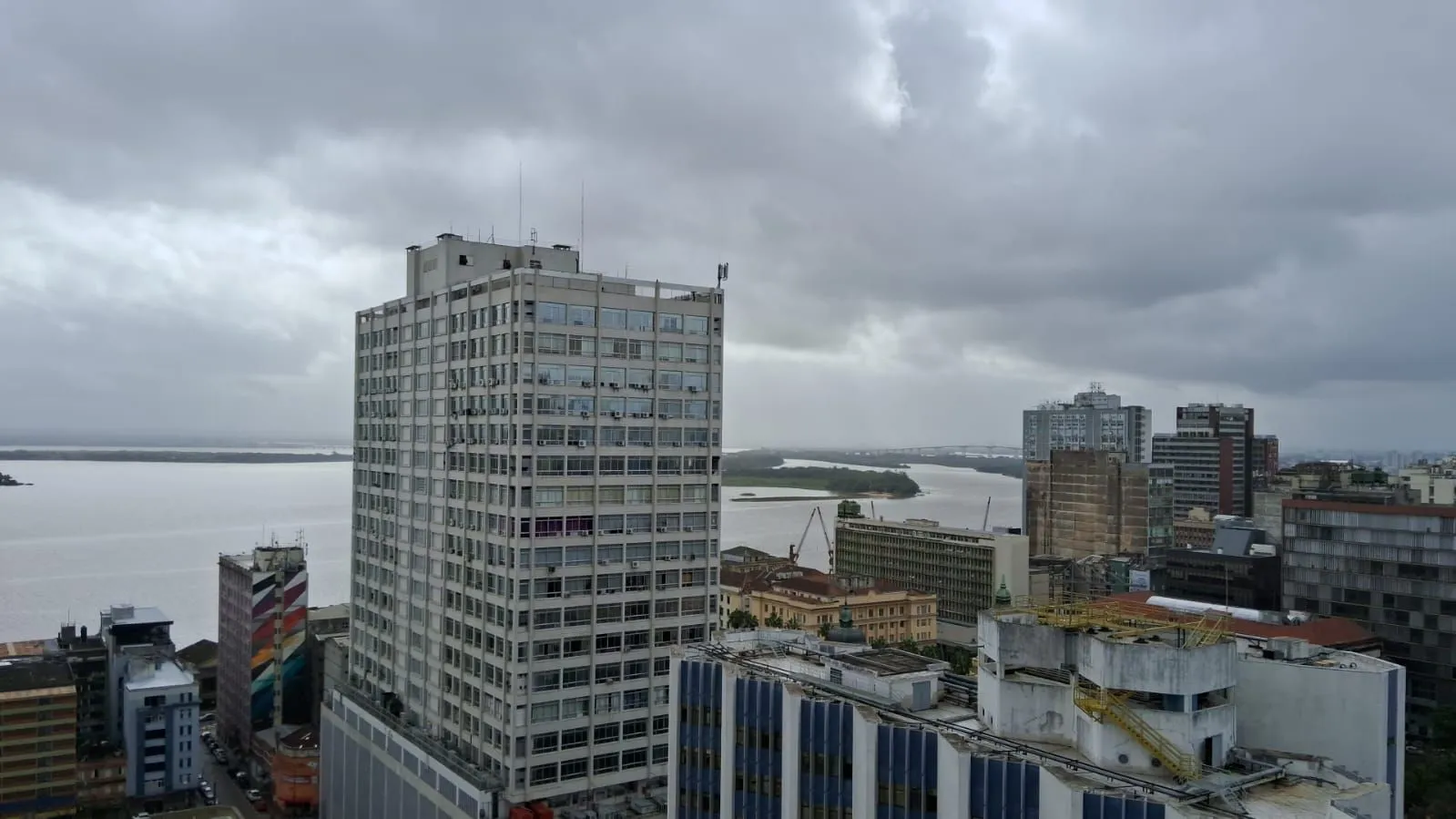 Imagem Apartamento com vista para o Guaíba no Centro Histórico