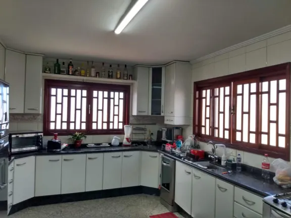 Imagem Sobrado com 3 Quartos à Venda, 200 m² em Jardim Santa Mena - Guarulhos