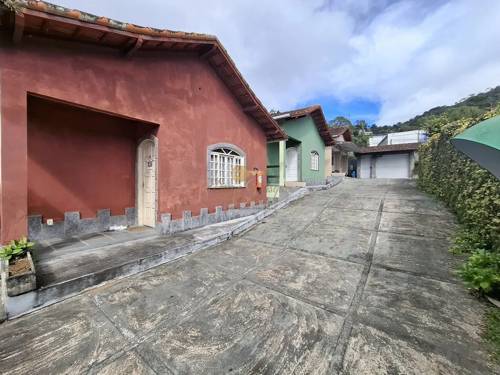 Imagem Casa para Venda em Teresópolis / RJ no bairro Jardim Meudon