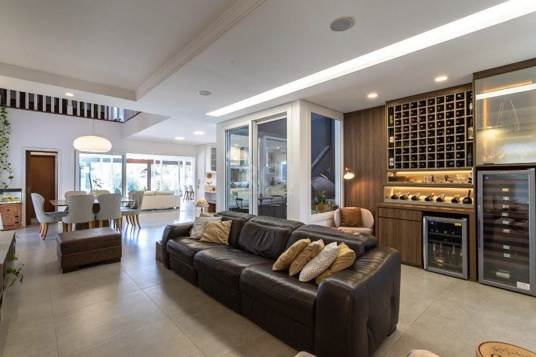 Imagem Casa Condominio para Venda - 340m², 4 dormitórios, sendo 4 suites, 4 vagas - Terra Ville