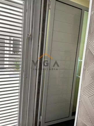 Imagem Sobrado para Venda em São Paulo, Penha de França, 2 dormitórios, 2 banheiros, 1 vaga