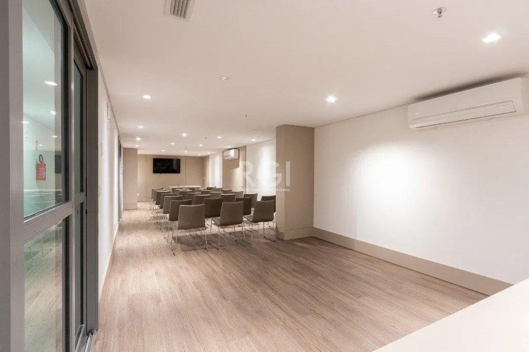 Imagem Conjunto/Sala para Venda - 43m², 0 dormitórios, São João