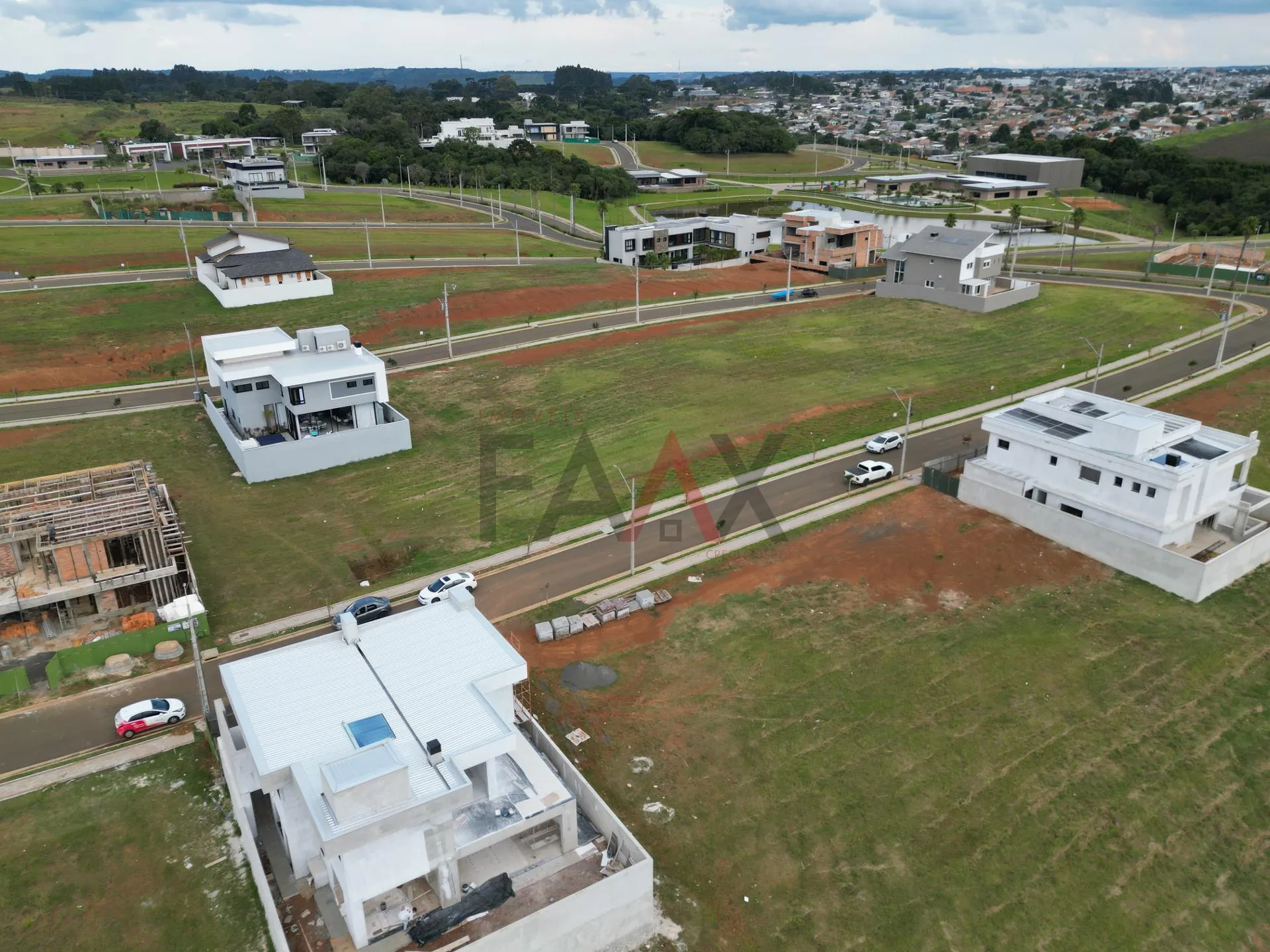 Imagem Terreno á venda de 530m no Grand Forest ao lado da RPC em Guarapuava PR