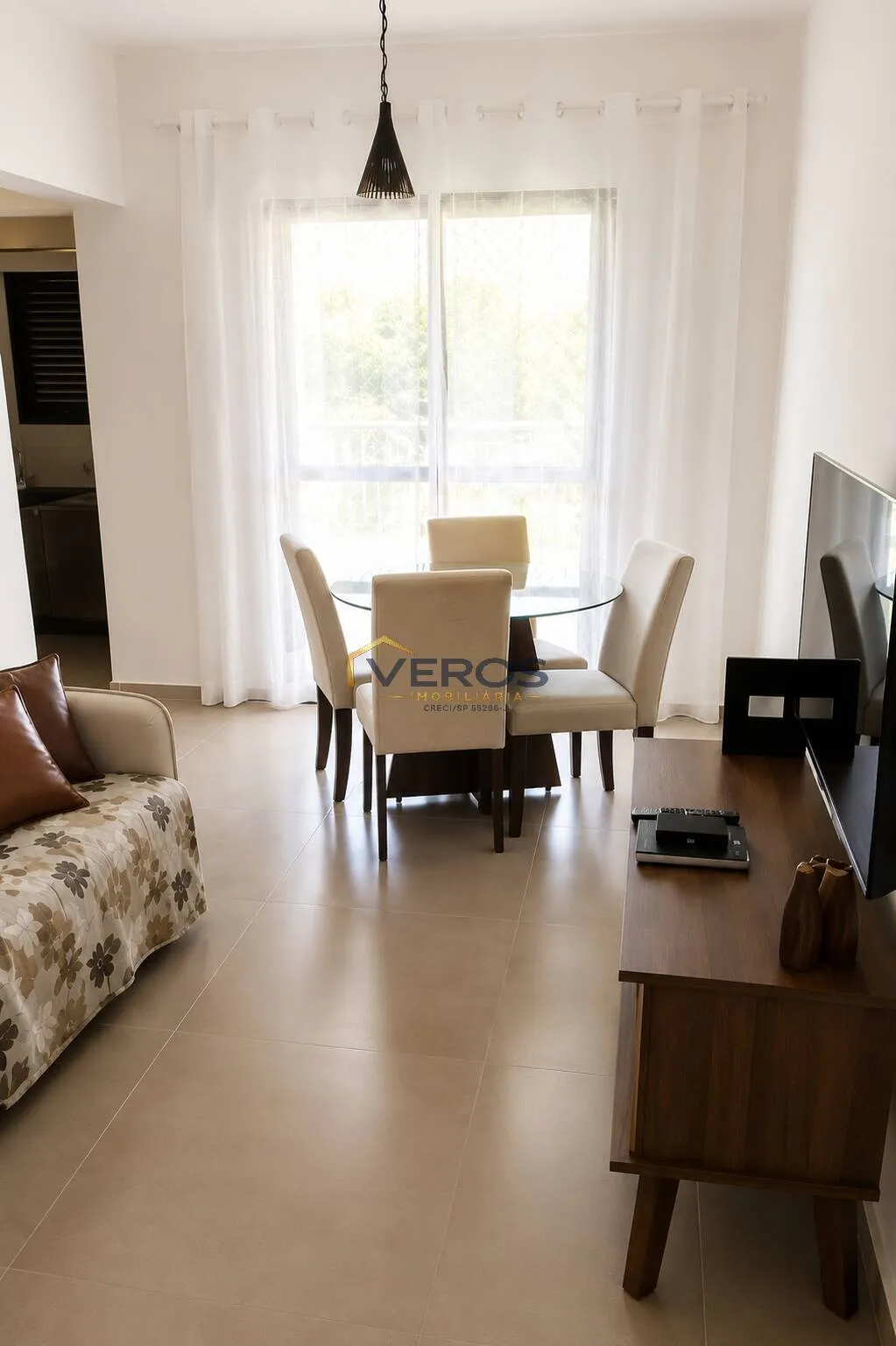Foto do imóvel Apartamento a venda 50m da Praia - 2 Dormitórios na Martim de Sá