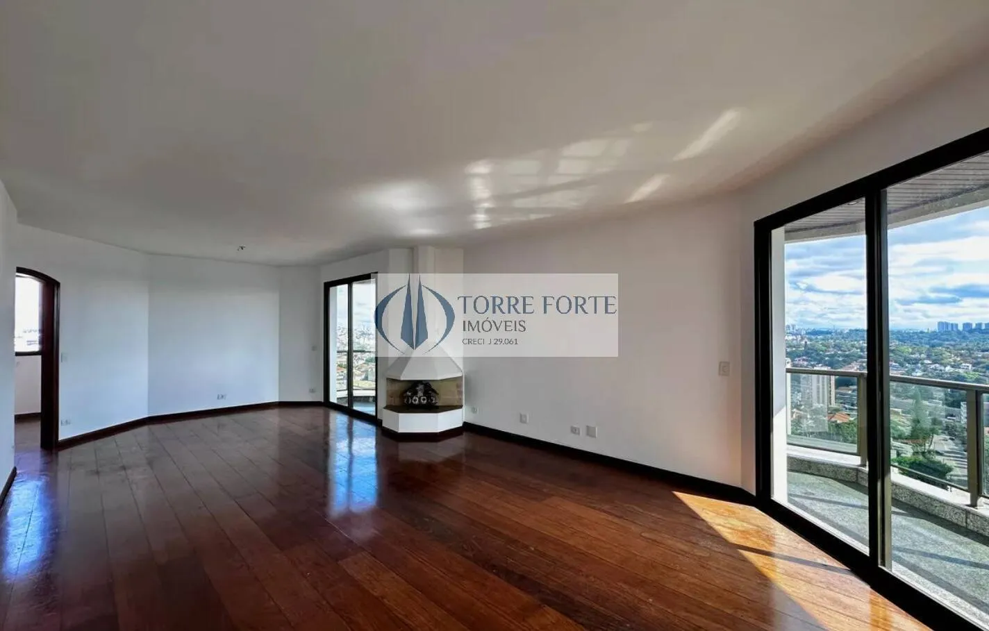 Imagem Apartamento 2 suítes|161 m²|3 vagas|Sacada|Lazer completo |Vila Congonhas